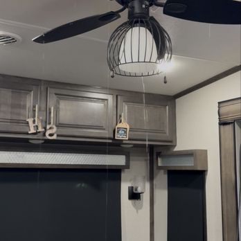 Old Glory Mobile RV Service - Living room pouring water in - RV Repair Near Me Old Glory Mobile RV Service - Living room pouring water in - RV Repair Near Me