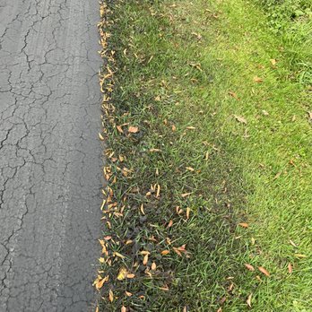 Patriot Driveway - Spray well beyond the edge - Masonry/Concrete Near Me - Pittsfield, Massachusetts Patriot Driveway - Spray well beyond the edge - Masonry/Concrete Near Me - Pittsfield, Massachusetts