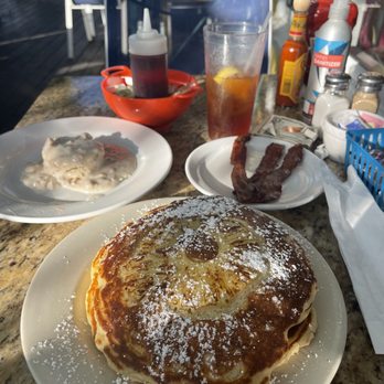 The Breakfast Cottage - Island pancakes , bacon and biscuits and gravy. - Breakfast & Brunch Near Me - Nokomis, Florida The Breakfast Cottage - Island pancakes , bacon and biscuits and gravy. - Breakfast & Brunch Near Me - Nokomis, Florida
