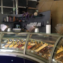 Mastro Gelataio di Offengo Ellida e