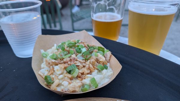 Hillgarten Beer & Wine Garden by null