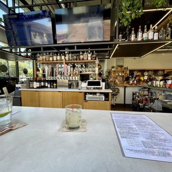The Monica - Bar area - Breakfast & Brunch Near Me - Tucson, Arizona