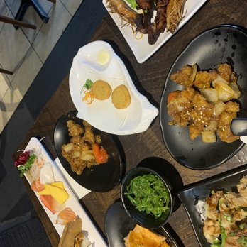 Sushi Star - Sushi Bars Near Me - Kitchener, Ontario