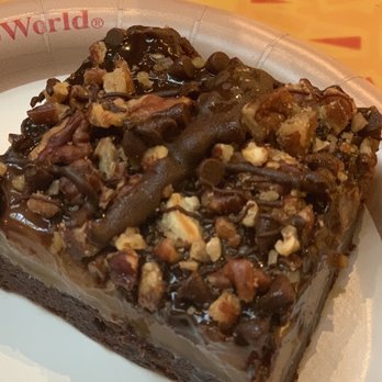 Sunshine Seasons - Turtle brownie - American Near Me - Lake Buena Vista, Florida Sunshine Seasons - Turtle brownie - American Near Me - Lake Buena Vista, Florida