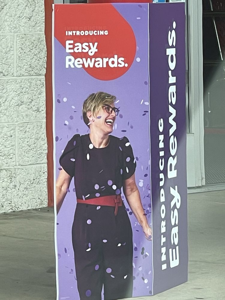 STAPLES Updated October 2024 12 Photos 1414 NW Valley View Dr