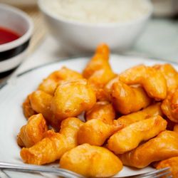 Golden Chopsticks - Sweet & Sour Chicken