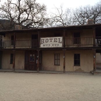 Paramount Ranch - The 5 star hotel - Landmarks & Historical Buildings Near Me - Agoura Hills, California