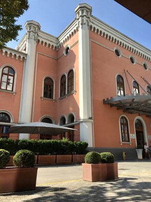 Imperial Riding School, Autograph Collection by null