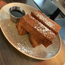 BRIOCHE FRENCH TOAST STICKS BRIOCHE FRENCH TOAST STICKS