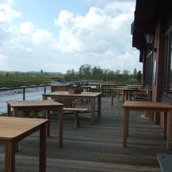 Aal-Kate - Wenn bei sommerlichen temperaturen auf der terrasse eingedeckt ist, ist man mit den vorbeiziehenden lämmern und schäfchen auf