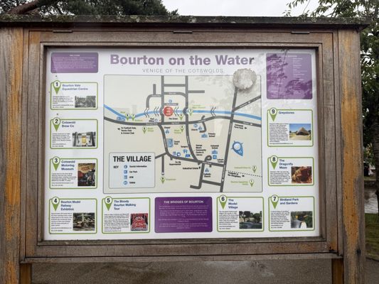 Bourton-on-the-Water by null