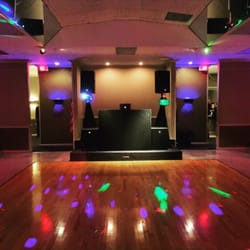 DJ Breezy - One of our set ups. (Most Popular)