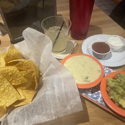 Dip Duo with cheese & guacamole (small side of salsa & 2 oz small Sour Cream) with a $5 all day margarita