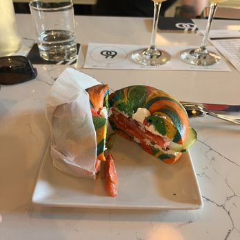 99 Bottles - Smoked salmon Bagel with Wild Smoked Salmon, Plain Cream Cheese, Sliced Tomato, Sliced Cucmber, Red Onion - Beer Bar Near Me - Sarasota, Florida