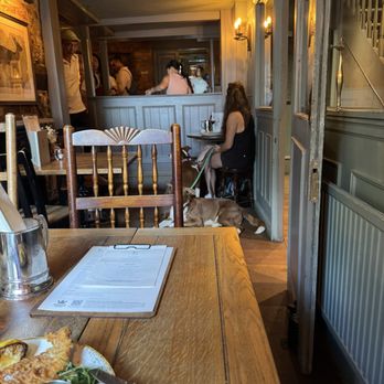The Roebuck - I love how Dog friendly they are! - Pubs Near Me - Richmond, XGL