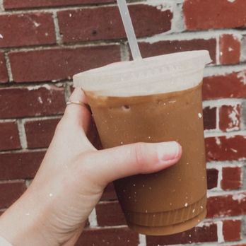 Banjo Coffee - Iced latte with vanilla syrup and oat milk (grant park farmers market) - Coffee & Tea Near Me - Avondale Estates, Georgia