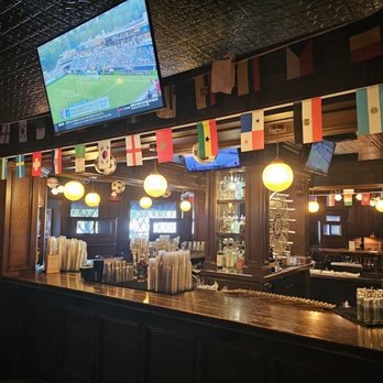 Harwood Arms - Fish & Chips Near Me - Dallas, Texas Harwood Arms - Fish & Chips Near Me - Dallas, Texas