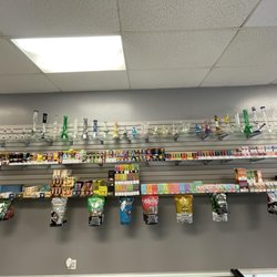 V’s Smoke Emporium