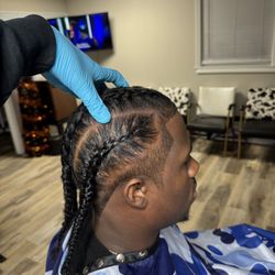 Savv’s Barbershop - 4 straight back braids & Lineup