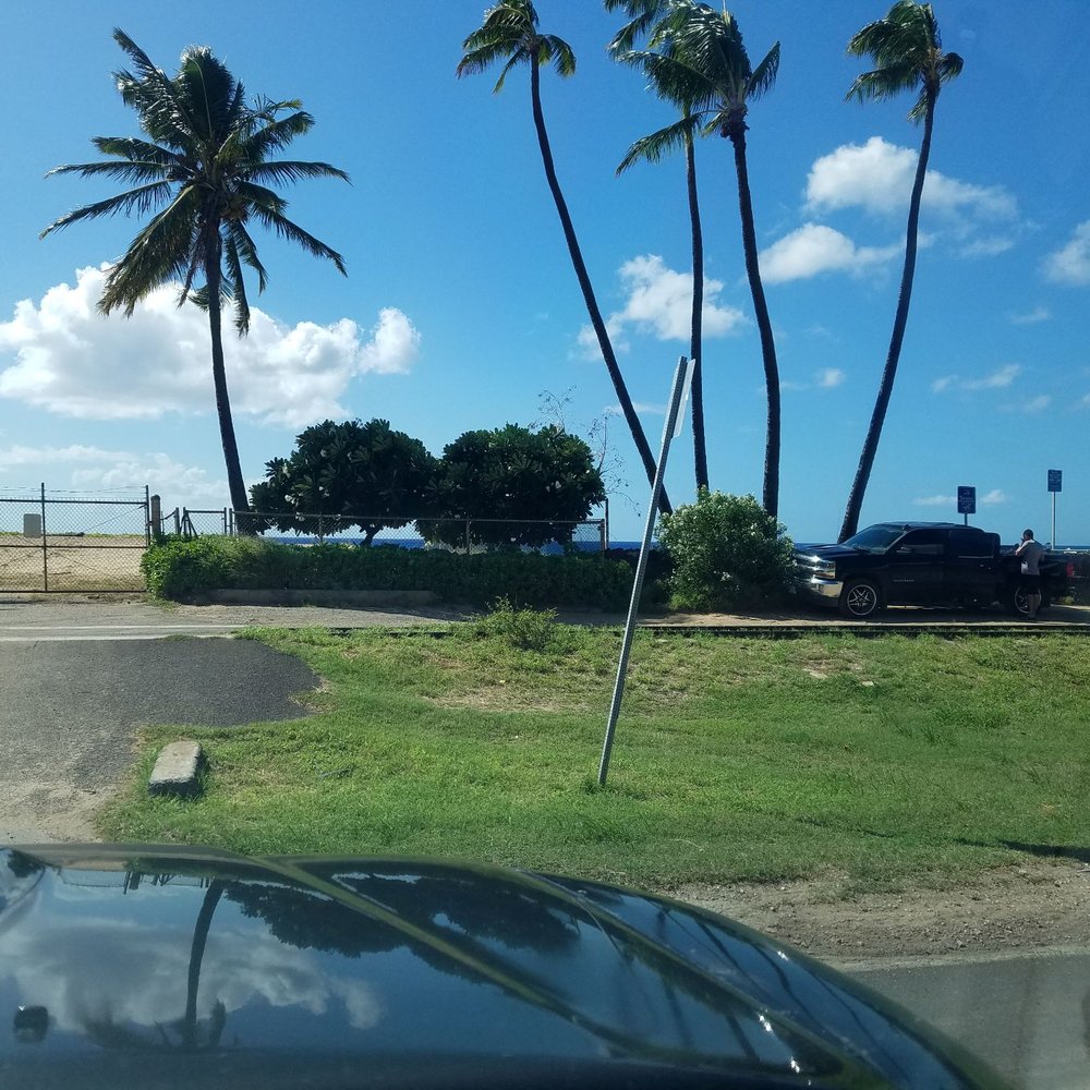 Tracks Beach Park - Parks Near Me - Kapolei, Hawaii Tracks Beach Park - Parks Near Me - Kapolei, Hawaii