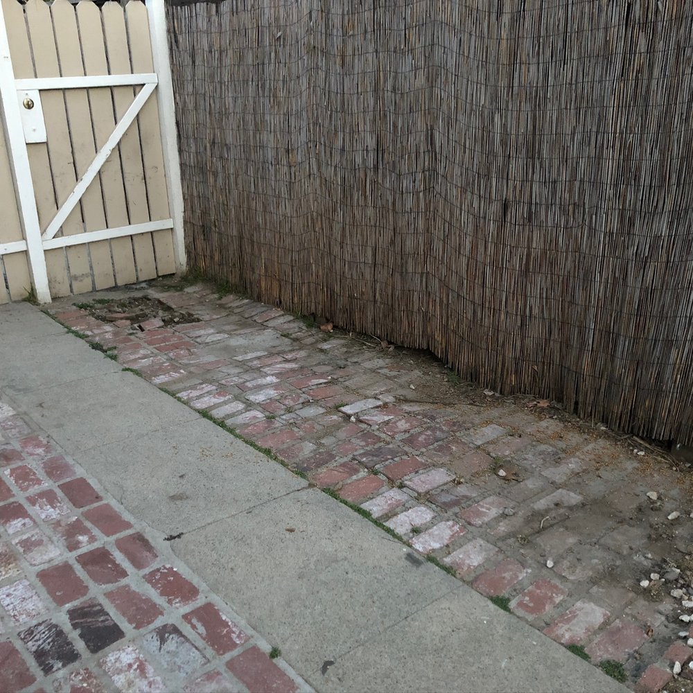 Turpin Landscaping & Construction - Driveway behind the fence (old) - Masonry/Concrete Near Me Turpin Landscaping & Construction - Driveway behind the fence (old) - Masonry/Concrete Near Me
