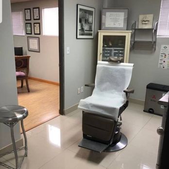 Dr. Marc-Antoine Chabrier - Cosmetic Surgeons Near Me - Tijuana, BCN