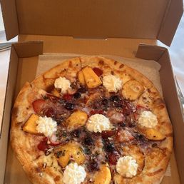 Peach bliss pizza bring this back!