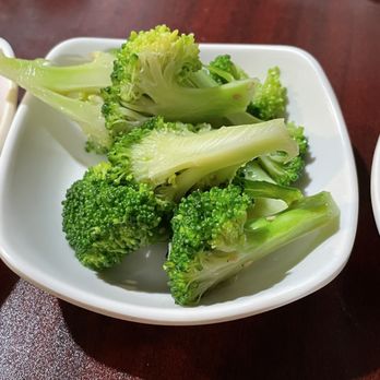 Kimchi House - Banchan; broccoli - Korean Near Me - Pinole, California