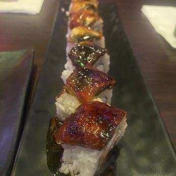 FUJIYA - DRAGON ROLL - Japanese Near Me - Burbank, California