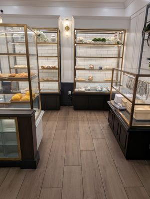 Keefer Court Bakery & Desserts by null