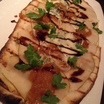 Yard House - Gorgonzola Pear Flatbread with caramelized onions - Bars Near Me - Pasadena, California Yard House - Gorgonzola Pear Flatbread with caramelized onions - Bars Near Me - Pasadena, California