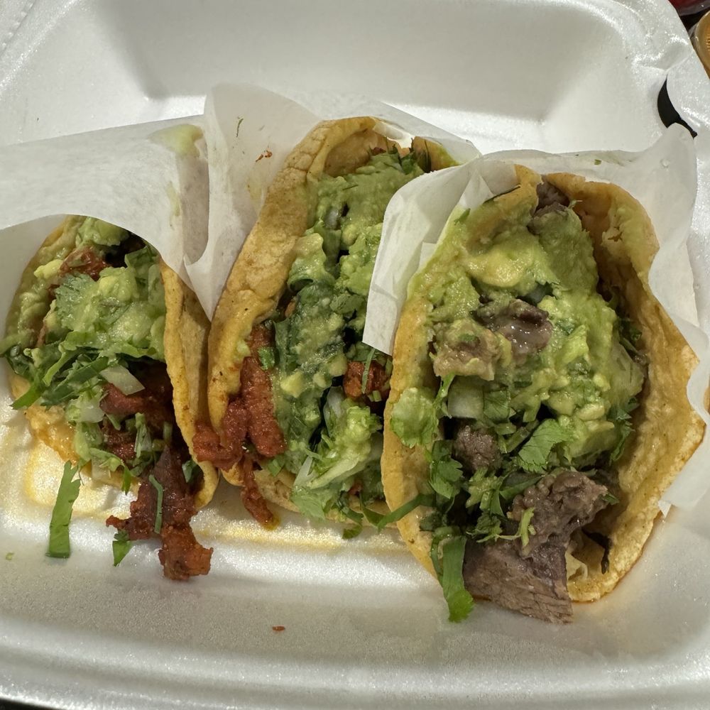 Tacqueria El Primo - Al pastor - first 2 Lengua - right - Tacos Near Me - San Leandro, California