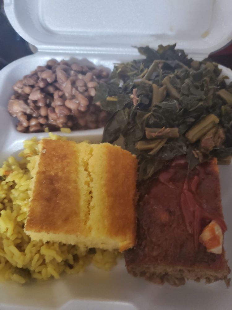 Tre's Delite Pick Up or Delivery Logo