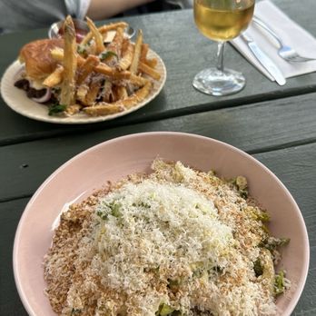 Bouquet - Tahini Caesar salad - American Near Me - Brooklyn, New York