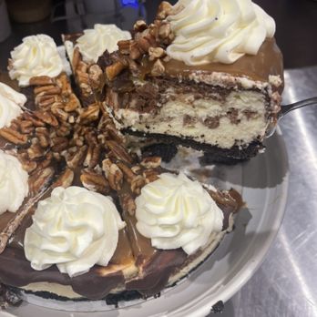 Southern Agape Bakery - Turtle cheesecake - Bakeries Near Me - Van Vleck, Texas