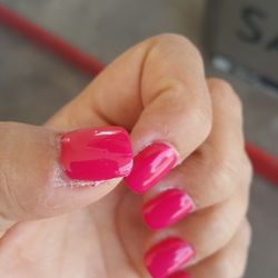 So disappointed :( I will NEVER EVER go back to Darian Luxury Nails!!!!
