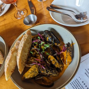 El Raval - Mussels - Spanish Near Me - Austin, Texas El Raval - Mussels - Spanish Near Me - Austin, Texas