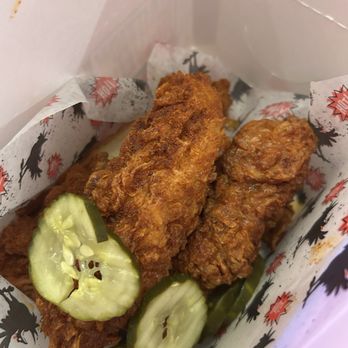 Howlin’ Ray’s - Chicken strip mild- 2/5 - Southern Near Me - Las Vegas, Nevada Howlin’ Ray’s - Chicken strip mild- 2/5 - Southern Near Me - Las Vegas, Nevada