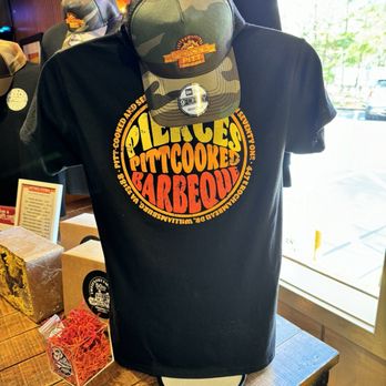 Pierce's Pitt Bar-B-Que - Barbeque Near Me - Williamsburg, Virginia