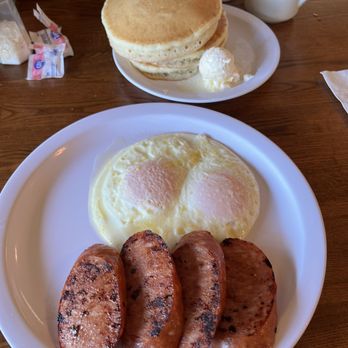 Eggs 'n Things - Local Breakfast Meat 'N Eggs - Breakfast & Brunch Near Me - Honolulu, Hawaii Eggs 'n Things - Local Breakfast Meat 'N Eggs - Breakfast & Brunch Near Me - Honolulu, Hawaii