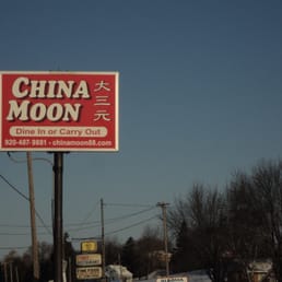 a sign for a chinese restaurant