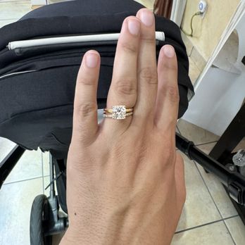 D&D Jewelry - Jewelry Near Me - Walnut Creek, California
