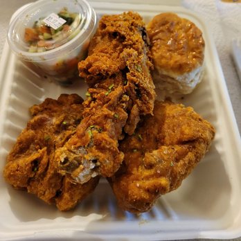 Proposition Chicken On The Fly - Huge pieces of fried chicken - Chicken Shop Near Me - Lafayette, California