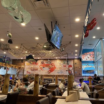 Craving Crab - Inside restaurant - Seafood Near Me - Weatherford, Texas