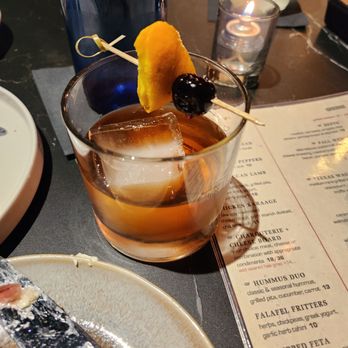 District Kitchen - Anderson Lane - Manhattan - New American Near Me - Austin, Texas