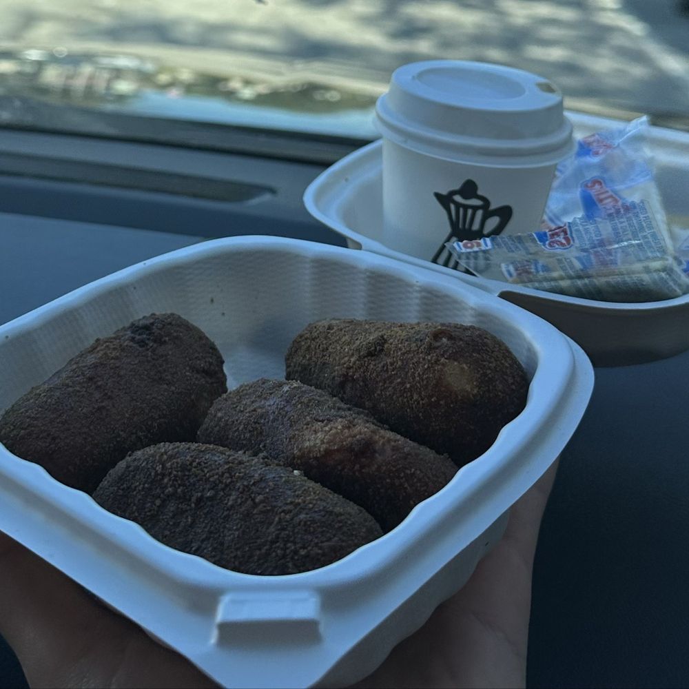 Tinta y Café - Jamon croquetas - Coffee & Tea Near Me - Miami, Florida