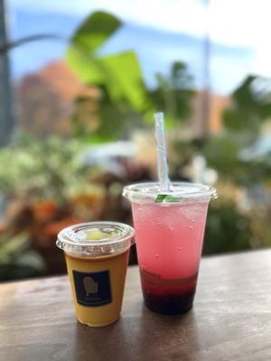 Mitten Sweets & Coffee by null