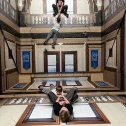 Museum of Illusions - Mirror illusion