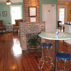 The Yum Yum Snack Shop & Cafe - Three inviting rooms welcome you to relax & visit with friends.