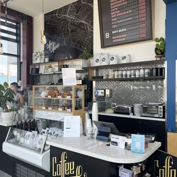 Coffee Cultures Alameda - Order bar - Coffee & Tea Near Me - Alameda, California